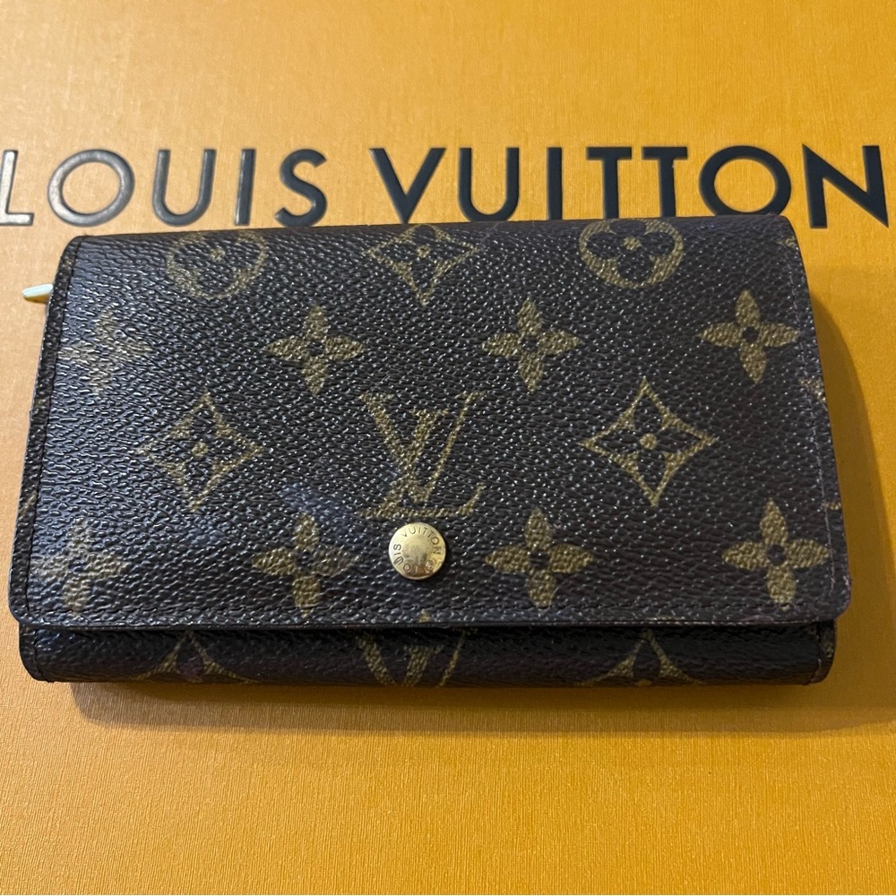 💝Authentic Louis Vuitton Vintage 2002 Porte Monnaie Billets Tresor Beautiful!